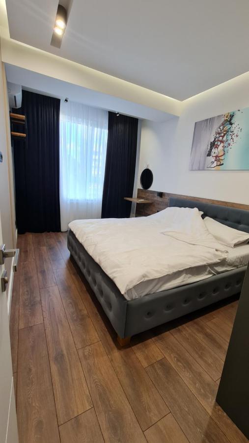 Apartament Oasis-Rent Kiszyniów Zewnętrze zdjęcie
