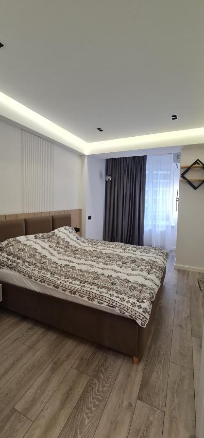 Apartament Oasis-Rent Kiszyniów Zewnętrze zdjęcie