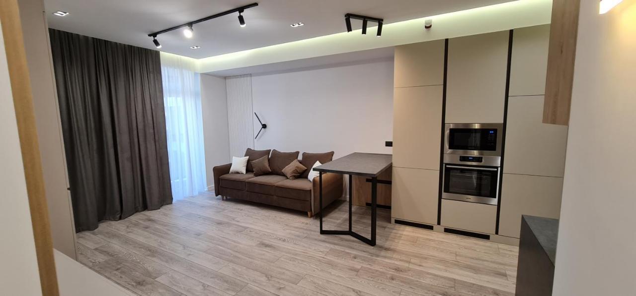Apartament Oasis-Rent Kiszyniów Zewnętrze zdjęcie